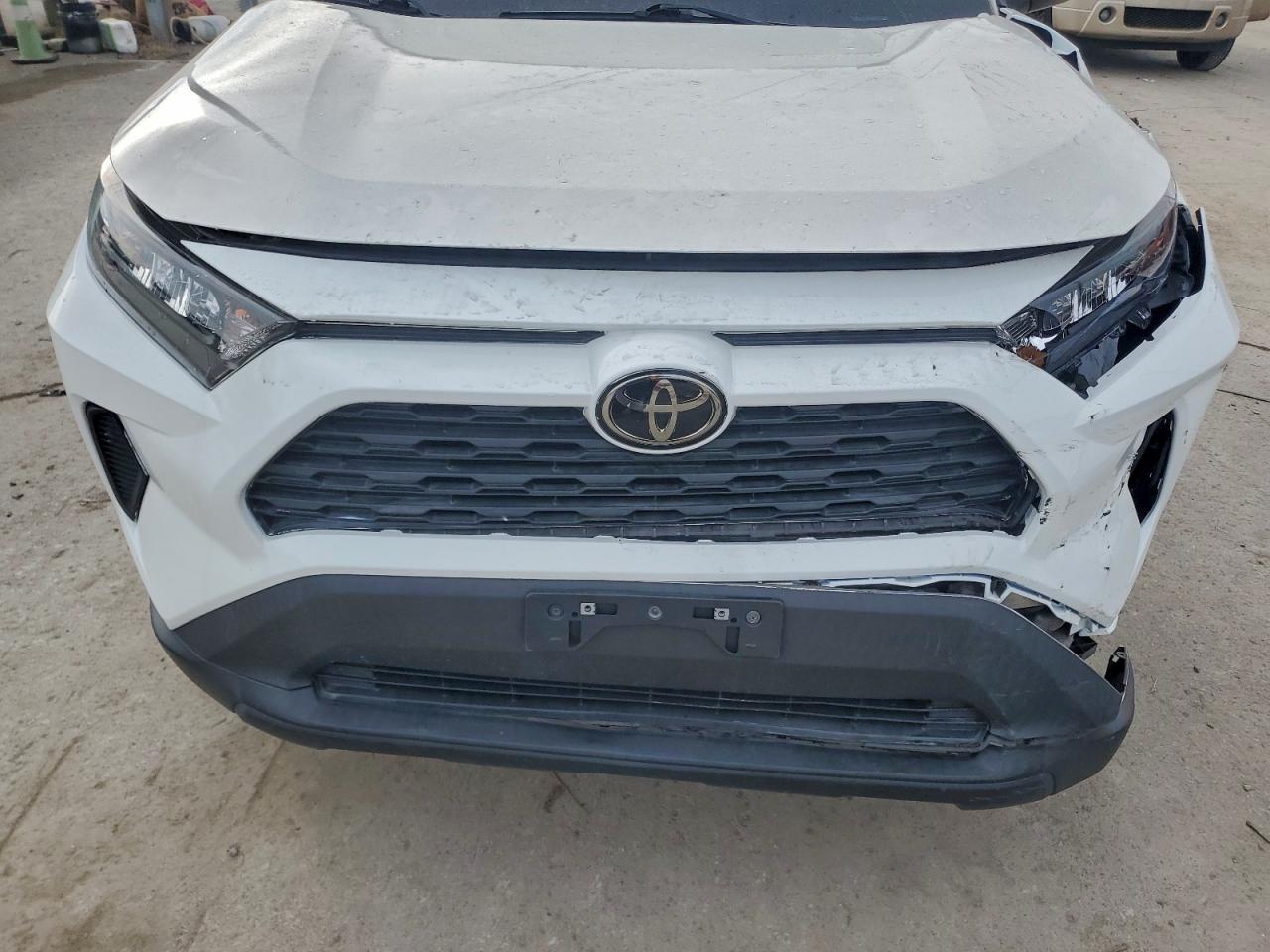 2019 Toyota Rav4 Le VIN: 2T3H1RFV1KC025710 Lot: 96040395