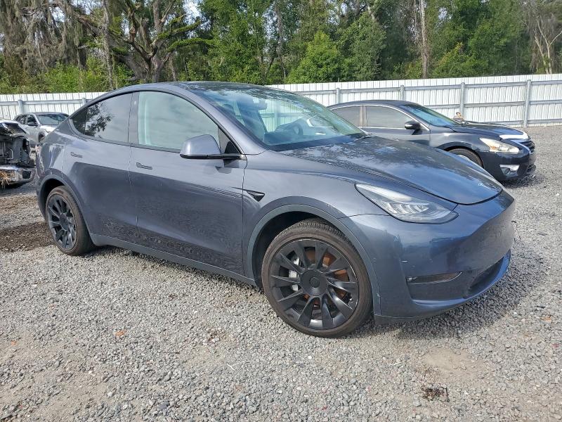 TESLA MODEL Y 2022 Srebrny
