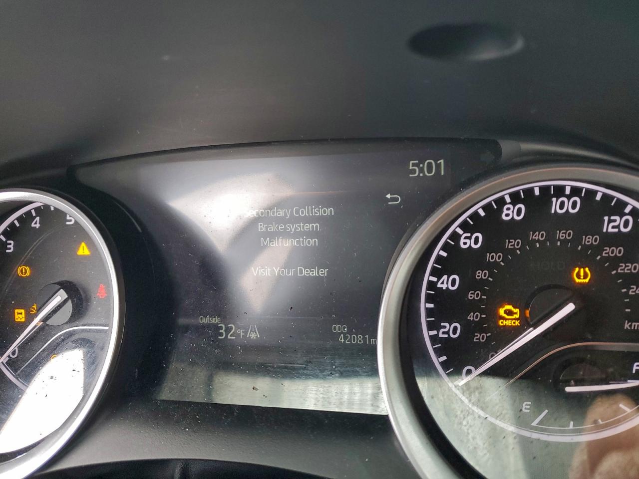 2024 Toyota Camry Le VIN: 4T1C11BK7RU112584 Lot: 94425625