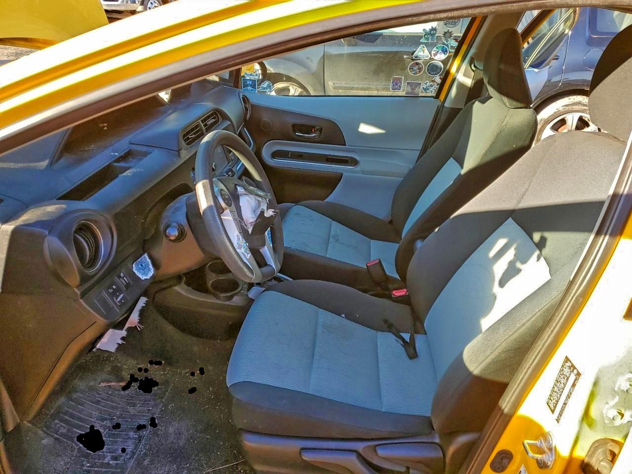 2014 Toyota Prius C VIN: JTDKDTB37E1061630 Lot: 96163935