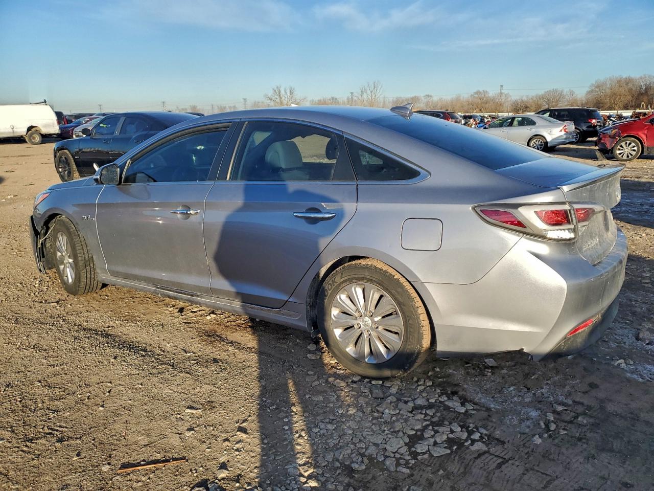 2017 Hyundai Sonata Hybrid VIN: KMHE24L16HA050933 Lot: 98025445