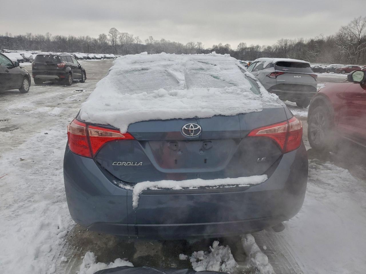 2019 Toyota Corolla L VIN: 2T1BURHE6KC136787 Lot: 94935205