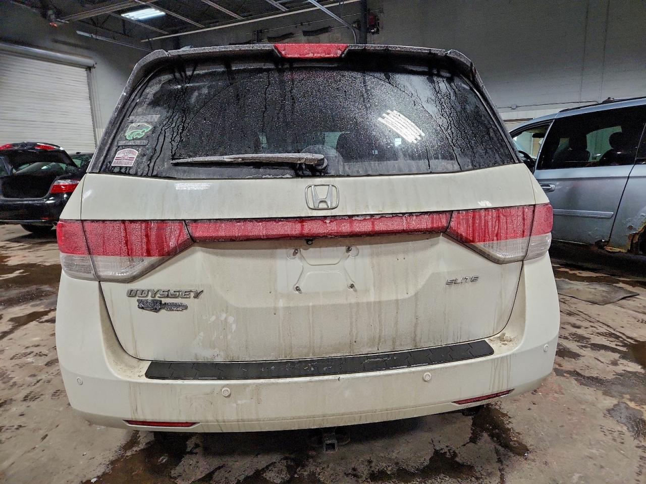 2014 Honda Odyssey Touring VIN: 5FNRL5H92EB006003 Lot: 97401035