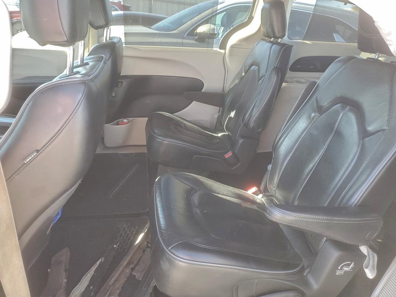 2019 Chrysler Pacifica Limited VIN: 2C4RC1GGXKR617230 Lot: 95194815