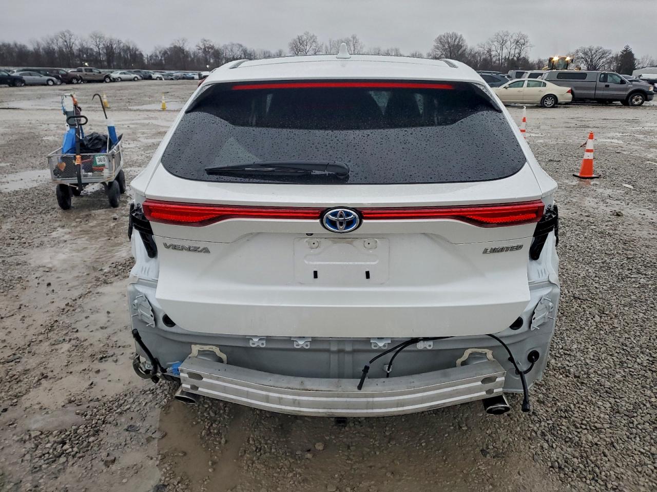 2024 Toyota Venza Le VIN: JTEAAAAH2RJ188504 Lot: 96440485