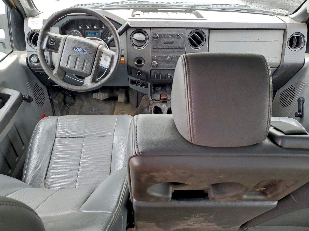 2015 Ford F450 Super Duty VIN: 1FD0W4GY5FEC28519 Lot: 94321895