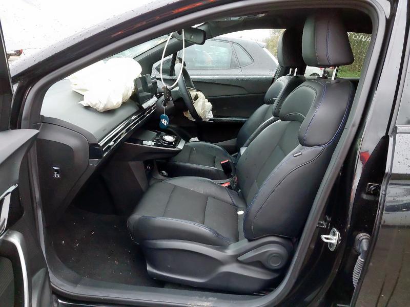 2024 MG MOTOR UK MG4 150KW TROPHY EV LONG RANGE 64KWH 5DR AUTO