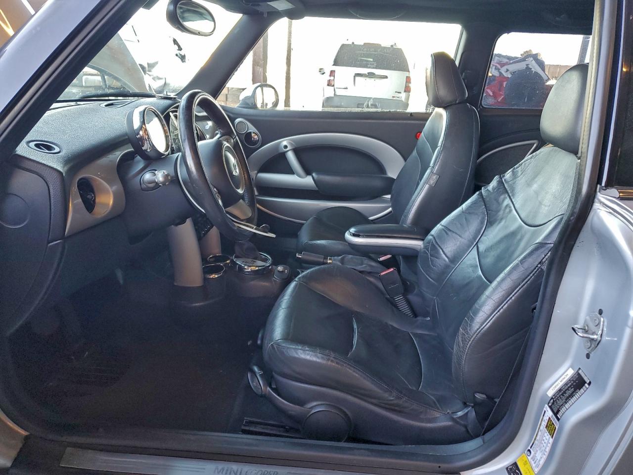 2006 Mini Cooper VIN: WMWRC33516TJ78298 Lot: 94801375