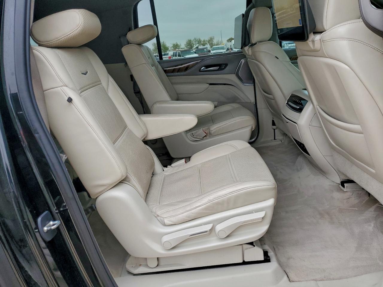 2021 Cadillac Escalade Esv Sport Platinum VIN: 1GYS3RKL1MR157026 Lot: 94949985