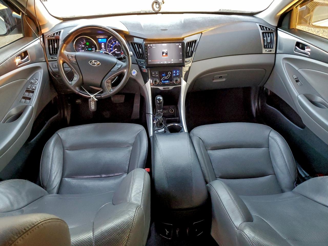 2012 Hyundai Sonata Hybrid VIN: KMHEC4A47CA059207 Lot: 94979915