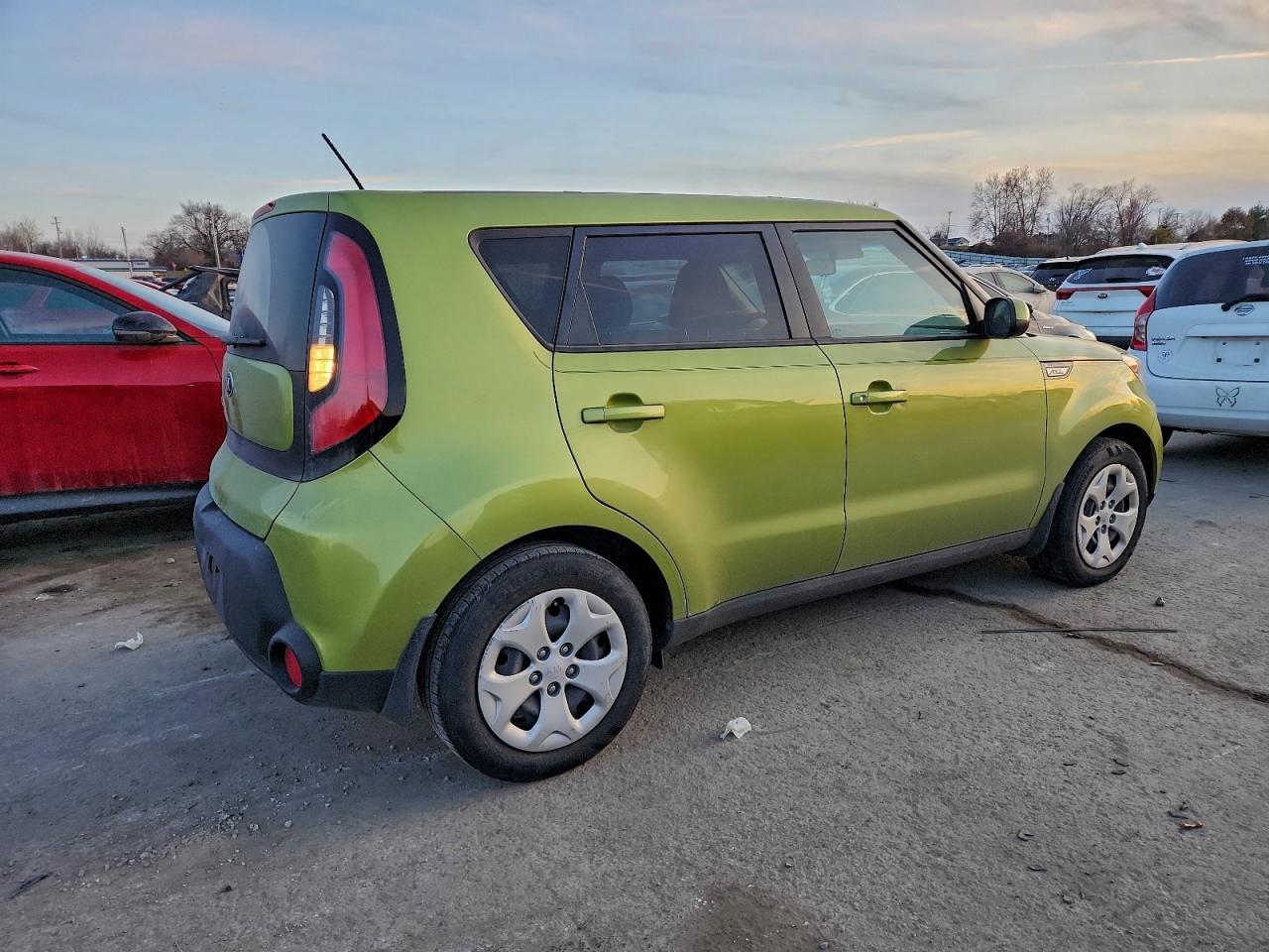 2015 Kia Soul VIN: KNDJN2A22F7779239 Lot: 97423875
