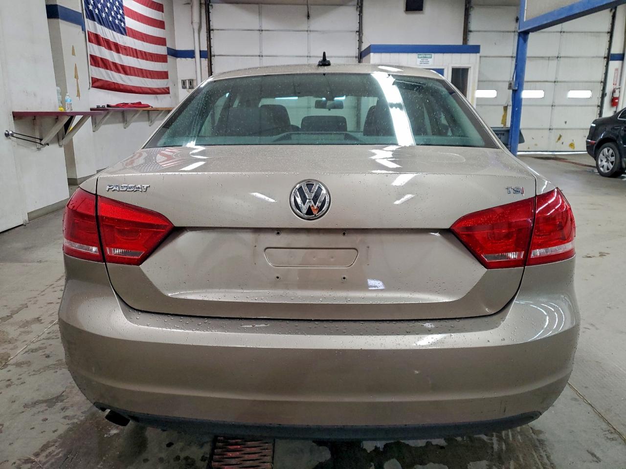 2015 Volkswagen Passat S VIN: 1VWAT7A30FC009623 Lot: 95793915