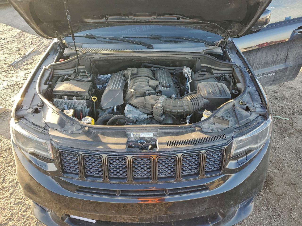 2017 Jeep Grand Cherokee Srt-8 VIN: 1C4RJFDJXHC919637 Lot: 96819765