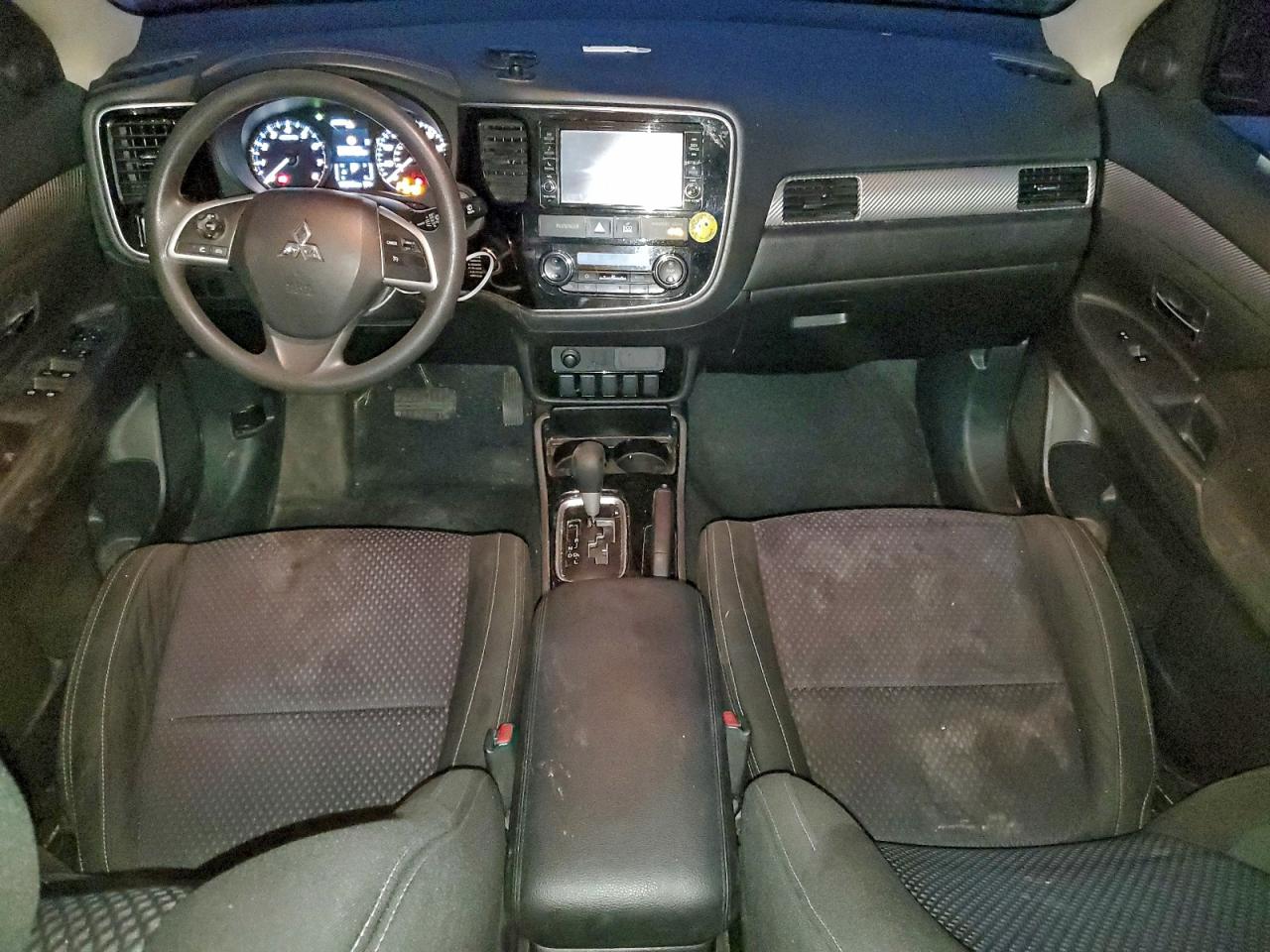 2018 Mitsubishi Outlander Se VIN: JA4AZ3A3XJZ033440 Lot: 94570985