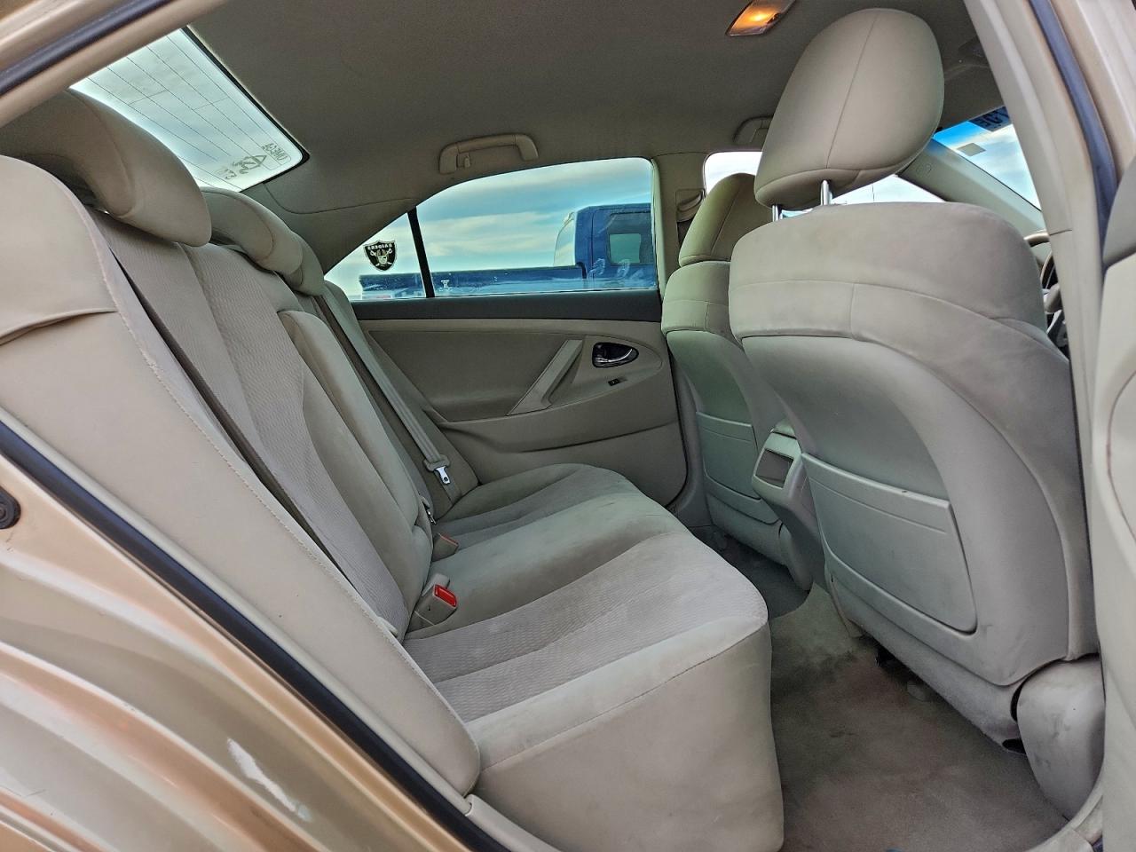 2011 Toyota Camry Base VIN: 4T1BF3EK8BU226247 Lot: 95982675