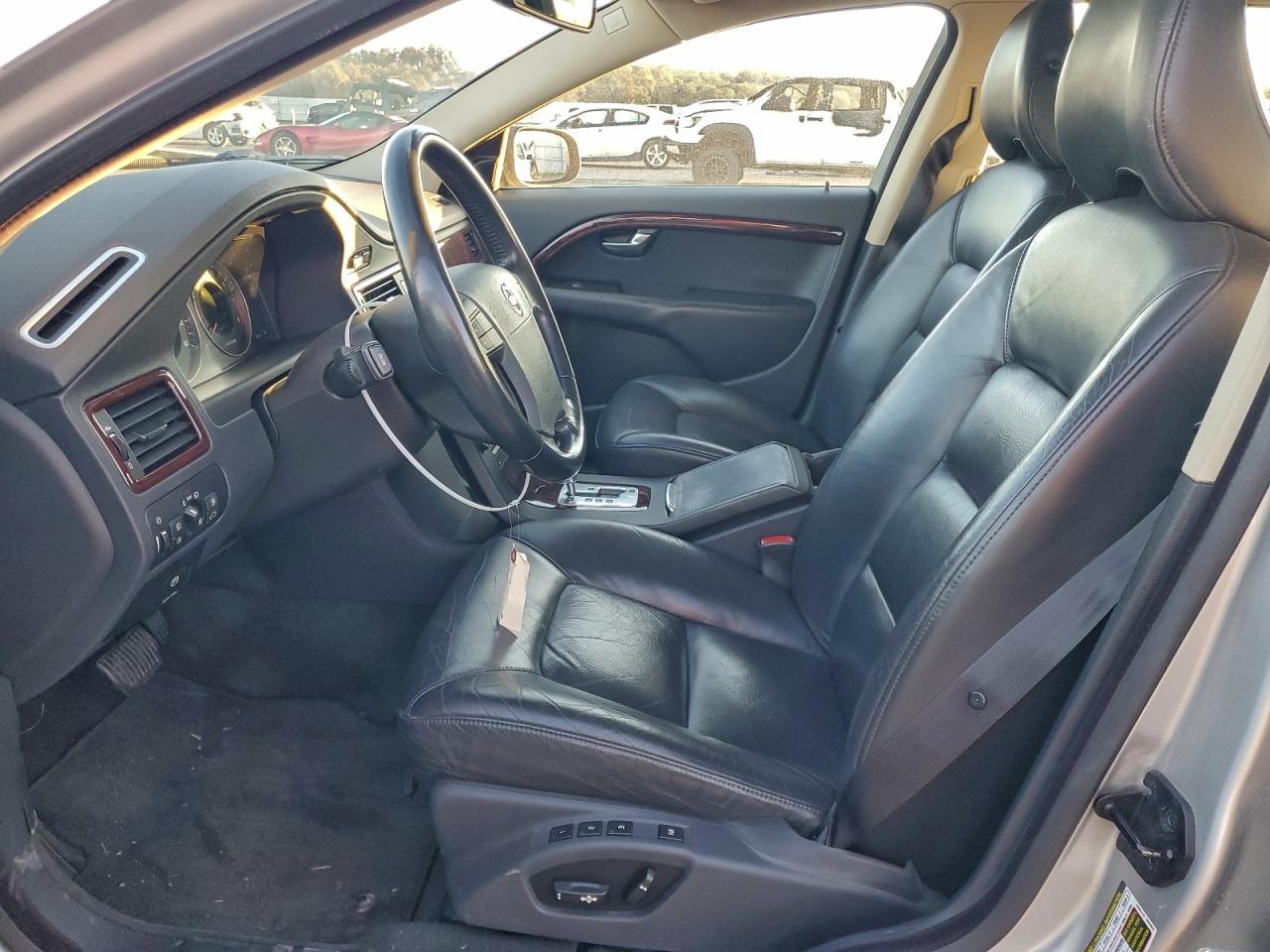 2008 Volvo V70 3.2 VIN: YV1BW982181036068 Lot: 94391975