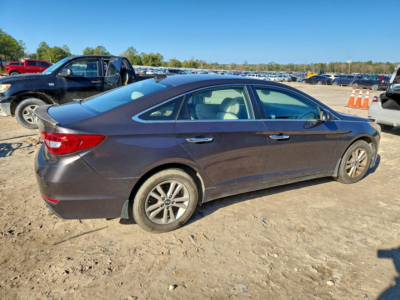 2016 Hyundai Sonata Se VIN: 5NPE24AF9GH327326 Lot: 97884825