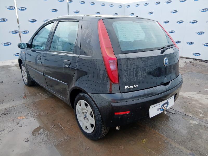 2004 FIAT PUNTO 1.2 16V DYNAMIC 5DR