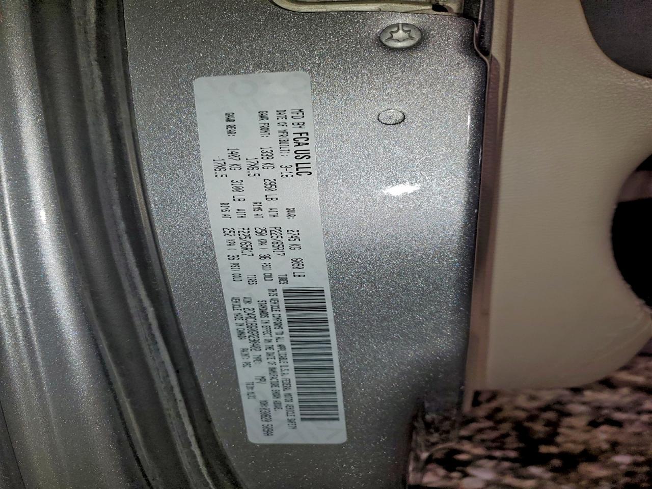 2016 Chrysler Town & Country Touring VIN: 2C4RC1BG0GR290402 Lot: 96368125