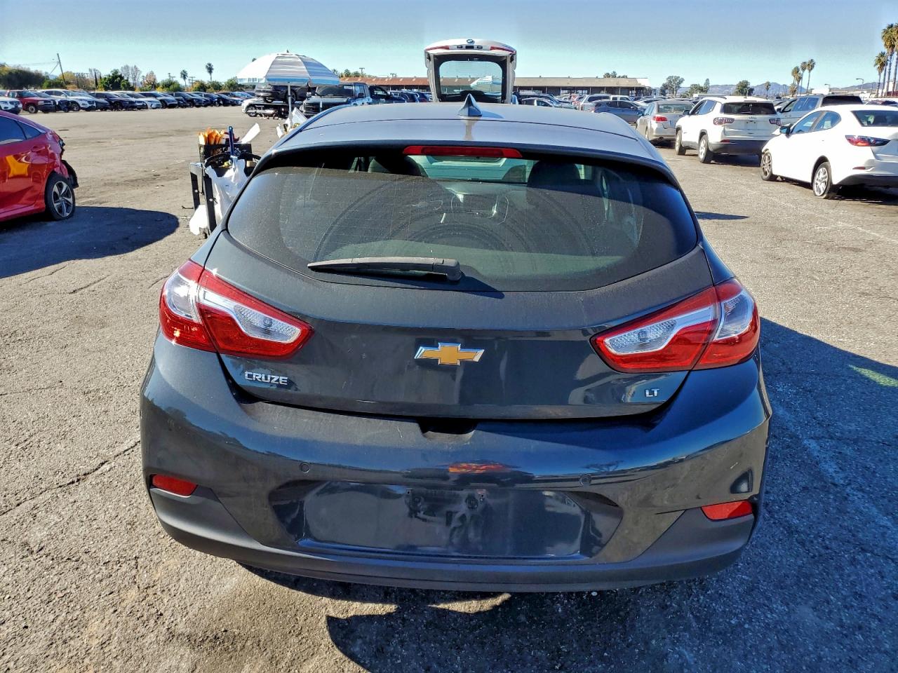 2019 Chevrolet Cruze Lt VIN: 3G1BE6SM2KS581552 Lot: 95704555
