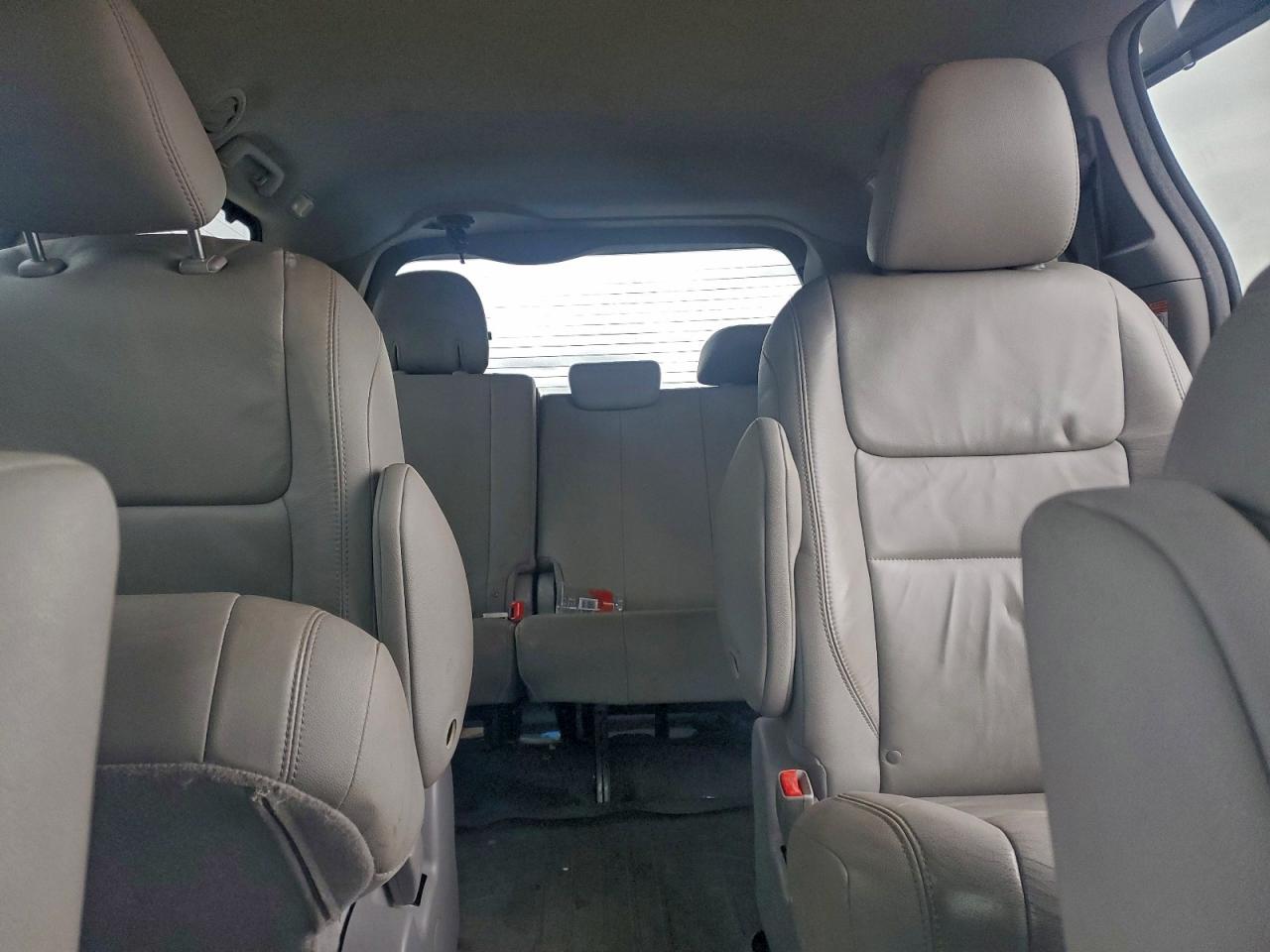 2017 Toyota Sienna Xle VIN: 5TDDZ3DC7HS178073 Lot: 94674405