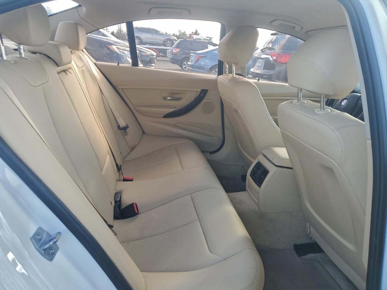 2015 BMW 320 I VIN: WBA3B1G54FNT02236 Lot: 96807535