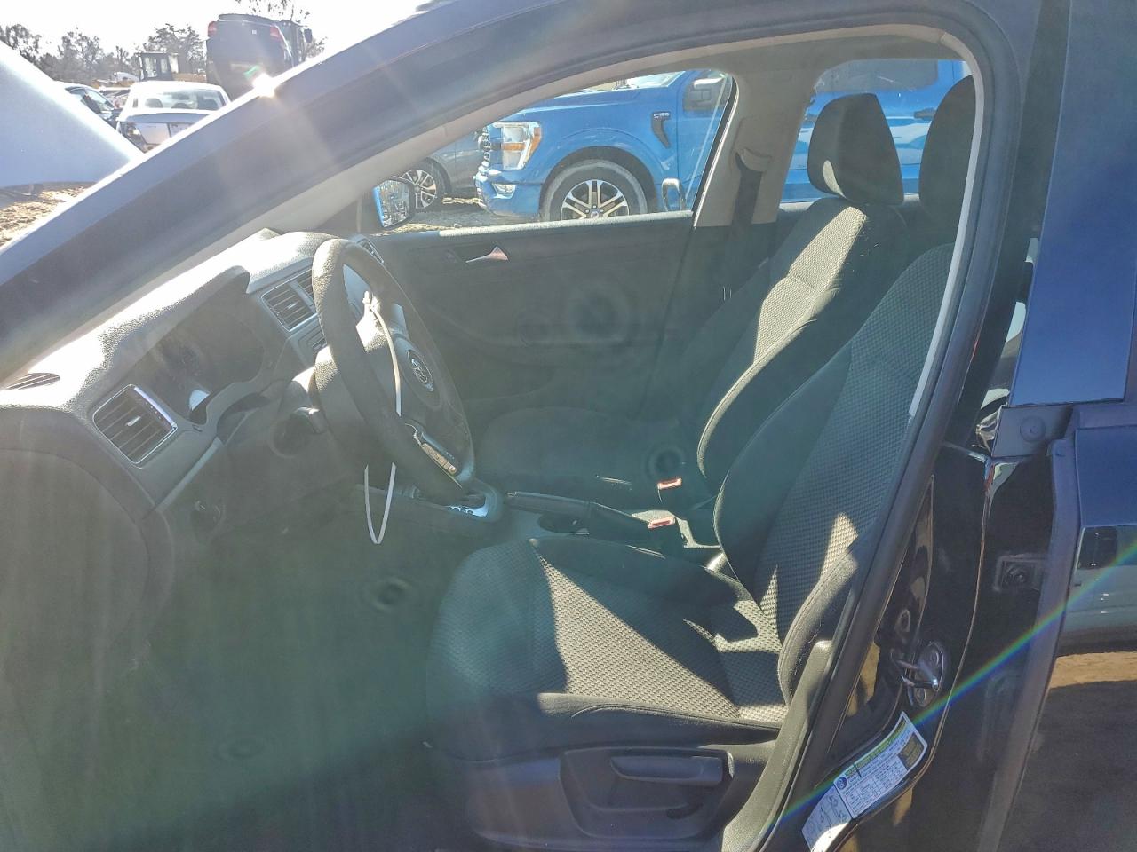 2013 Volkswagen Jetta Base VIN: 3VW2K7AJ9DM385304 Lot: 94486345