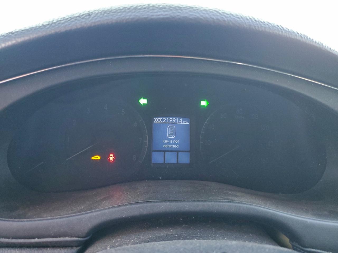 2010 Hyundai Genesis 3.8L VIN: KMHGC4DE0AU078027 Lot: 95564545