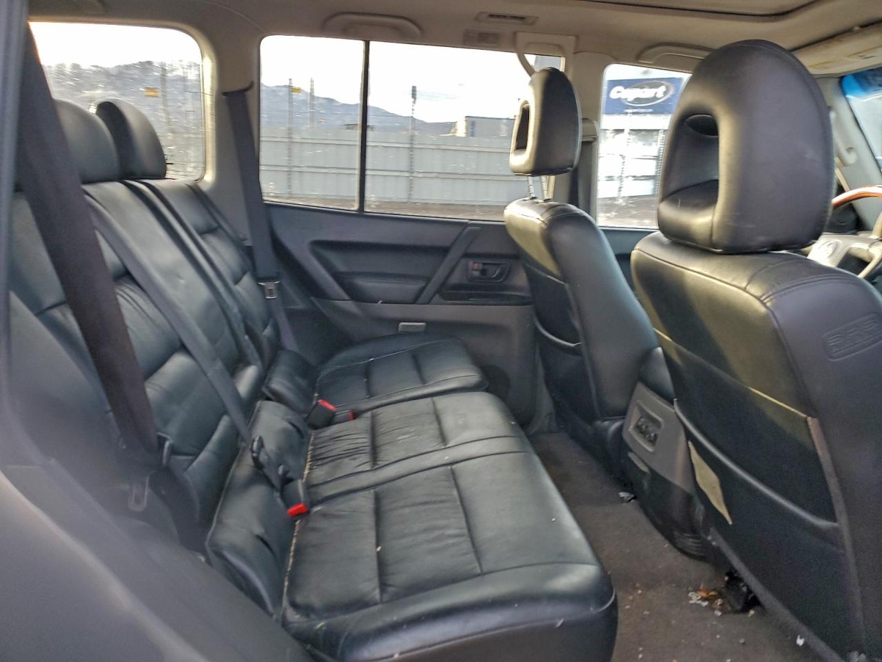 2002 Mitsubishi Montero Limited VIN: JA4MW51R22J019554 Lot: 95320795