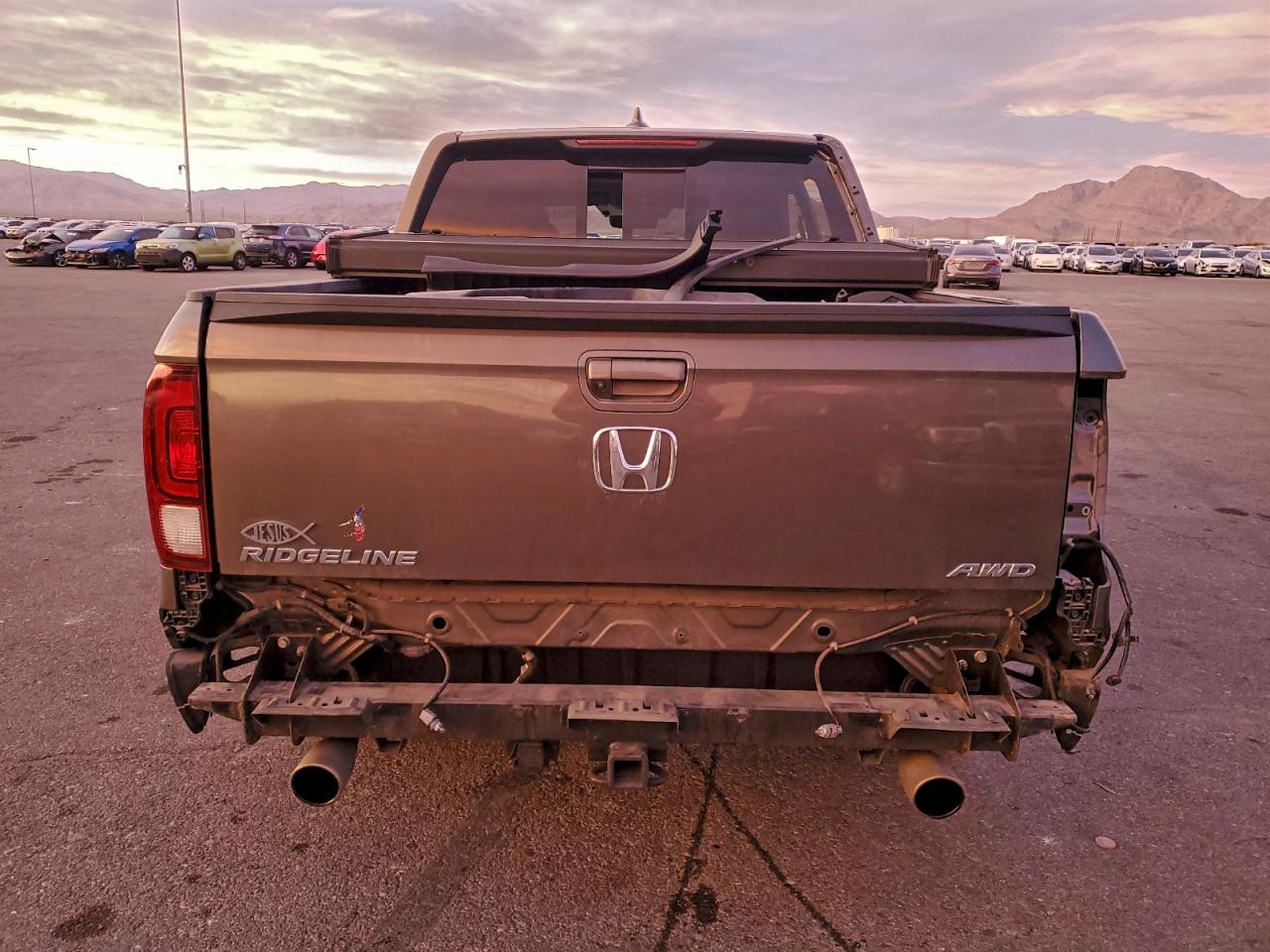 2022 Honda Ridgeline Rtl VIN: 5FPYK3F76NB002645 Lot: 98070995