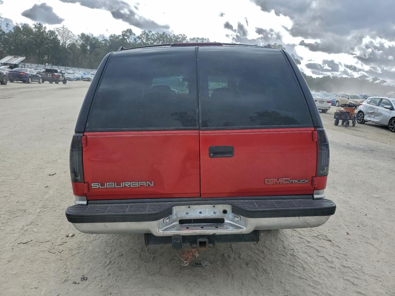 1996 GMC Suburban K1500 VIN: 1GKFK16RXTJ755854 Lot: 93988575