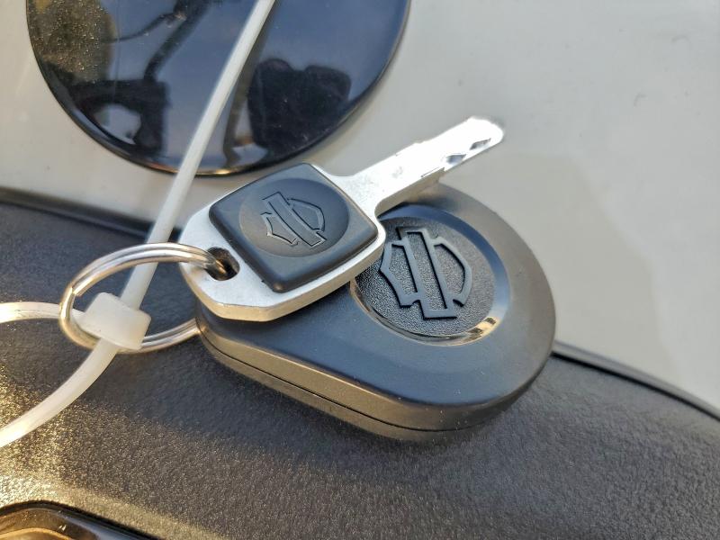 2023 HARLEY-DAVIDSON FXLRST   