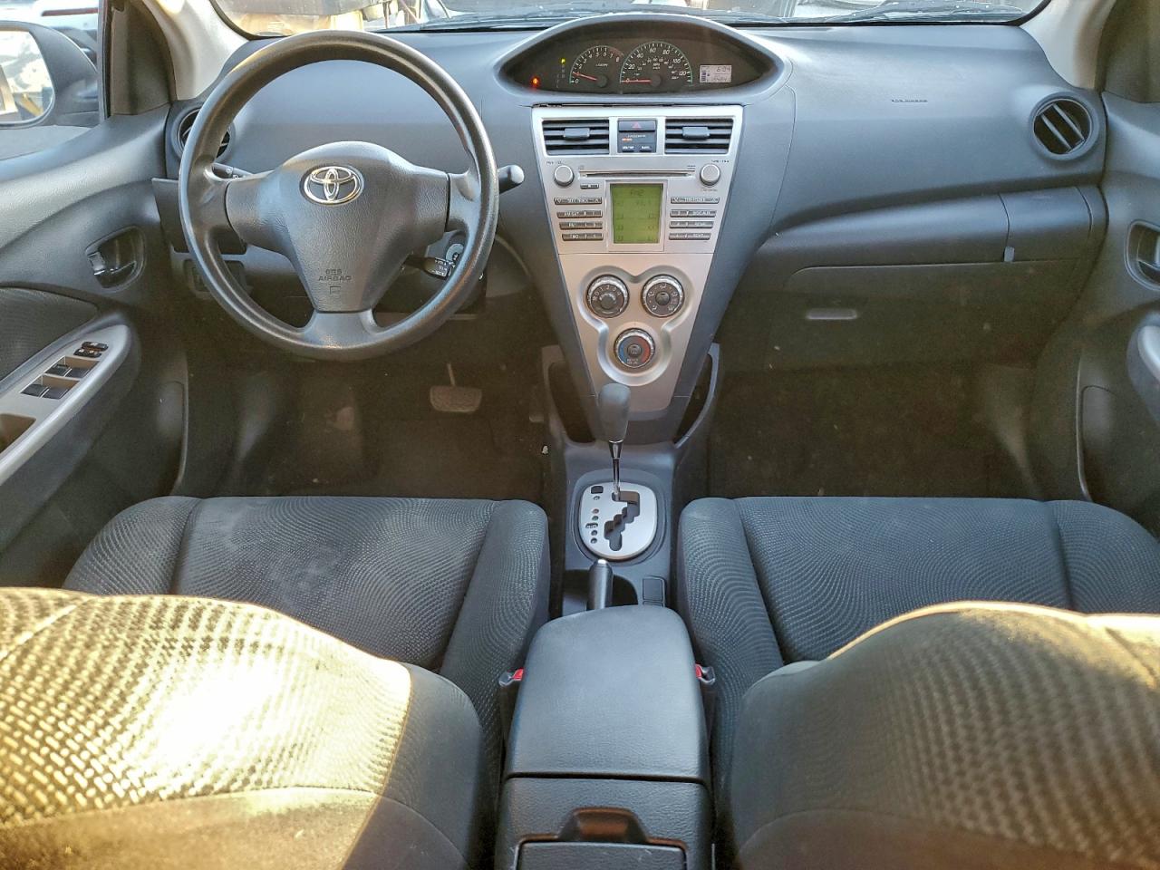 2009 Toyota Yaris VIN: JTDBT903591326575 Lot: 95419435