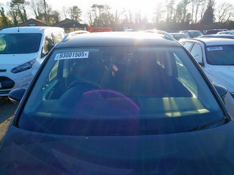 2015 VOLKSWAGEN TOURAN 1.6 TDI 105 BLUEMOTION TECH SE 5DR