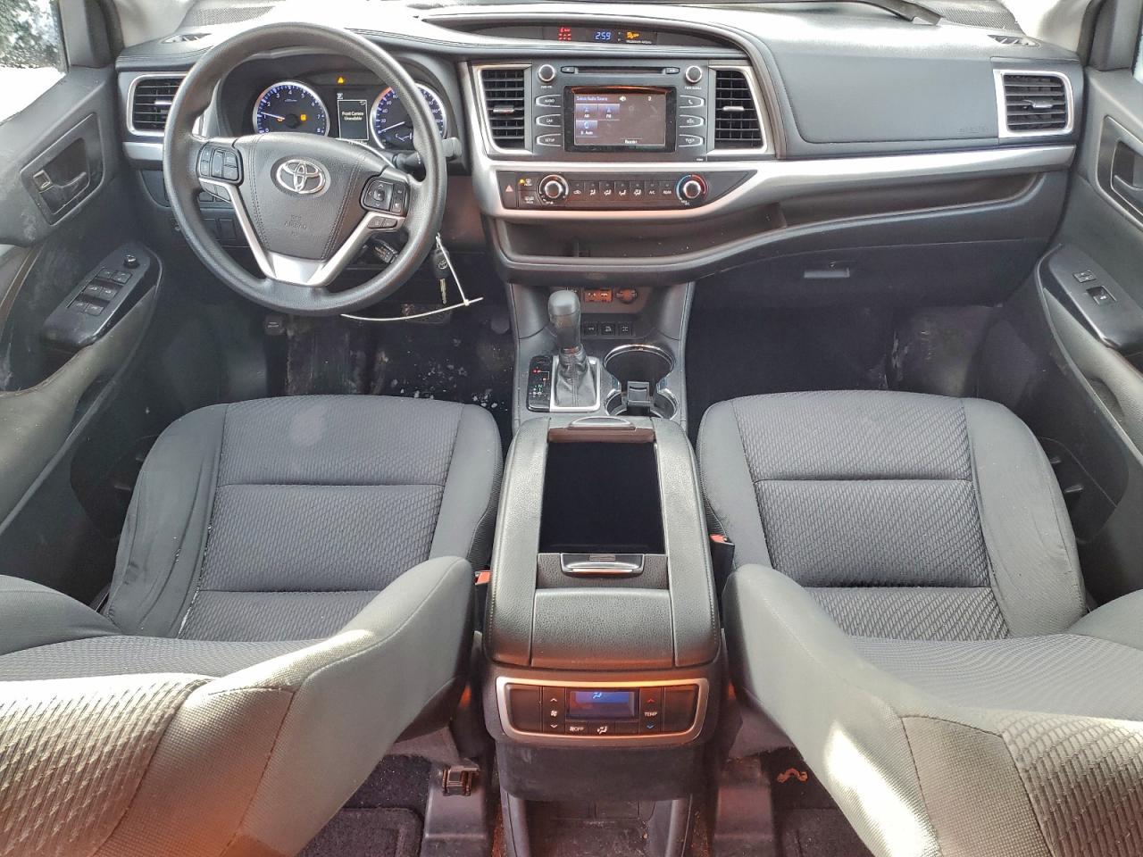 2019 Toyota Highlander Le VIN: 5TDBZRFH6KS917346 Lot: 93871905