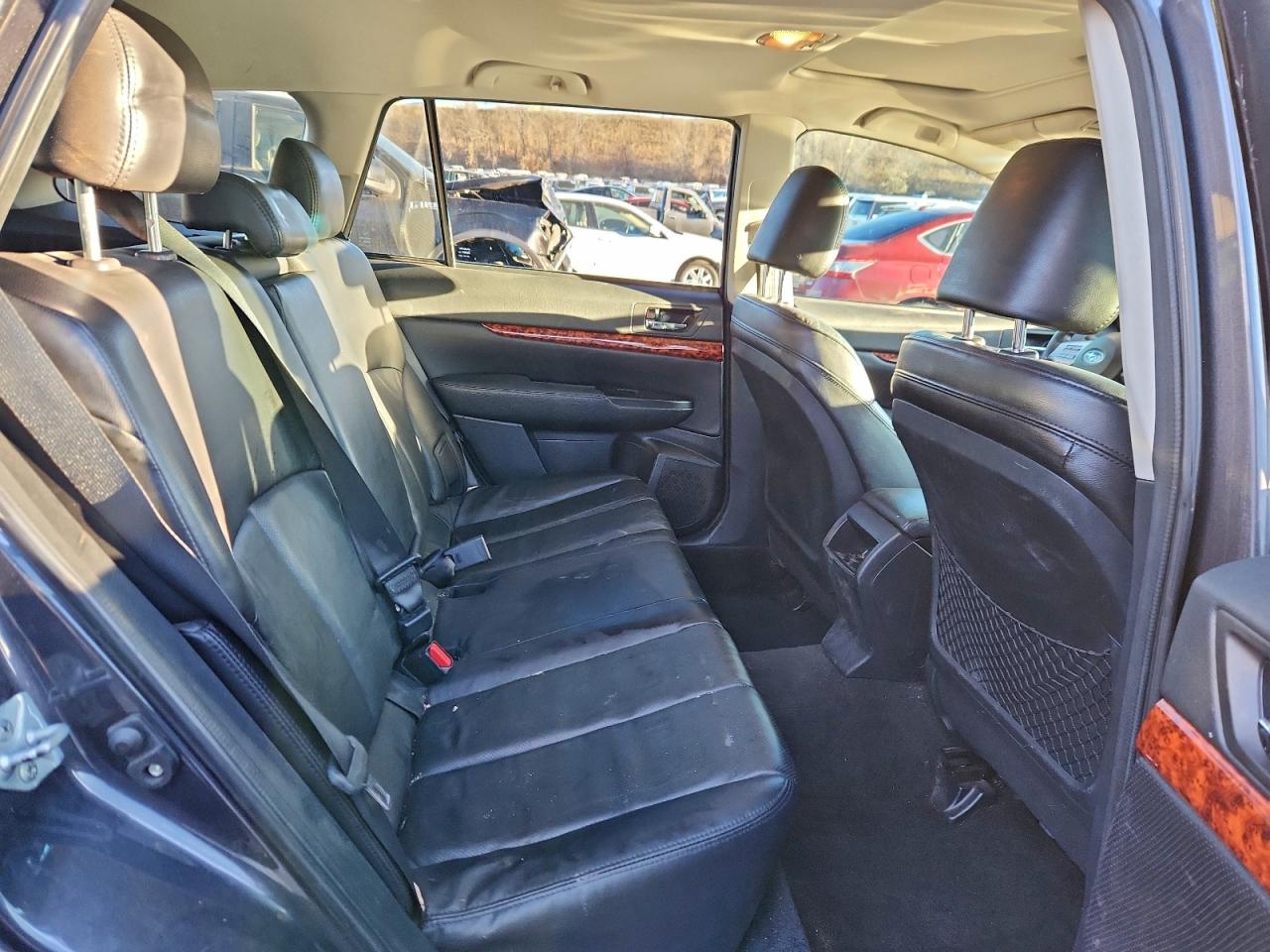 2011 Subaru Outback 3.6R Limited VIN: 4S4BRDKC9B2370993 Lot: 94734075