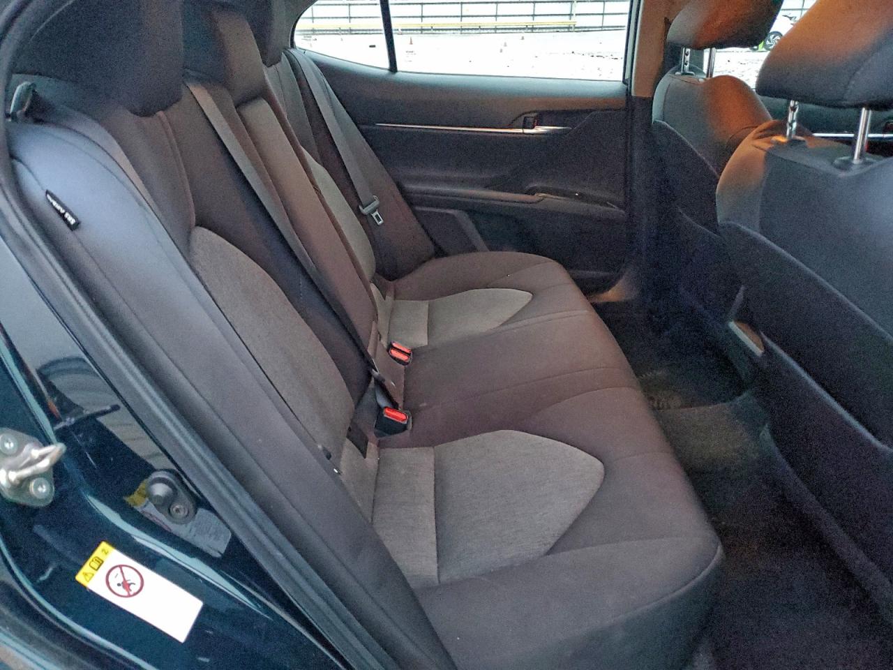 2019 Toyota Camry L VIN: 4T1B11HK4KU758691 Lot: 95849205