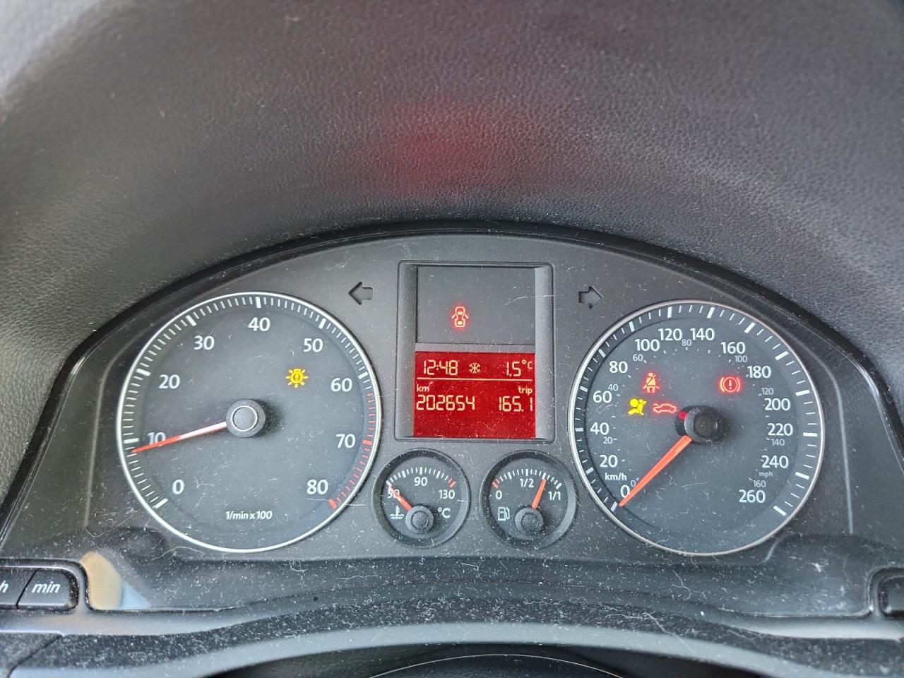 2008 Volkswagen Rabbit VIN: WVWCA71K18W071882 Lot: 94256265