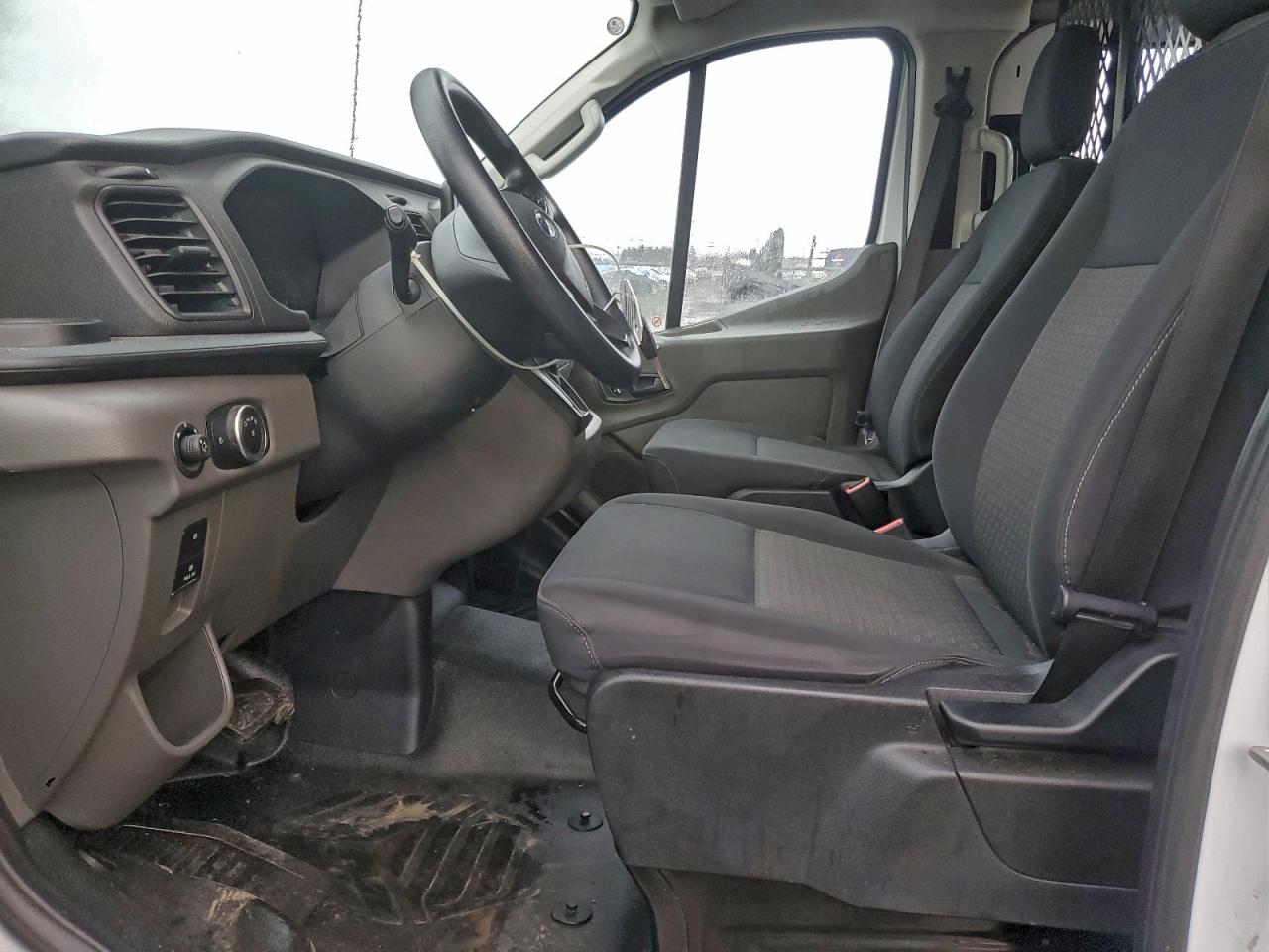 2024 Ford Transit T-250 VIN: 1FTBR1Y89RKB03255 Lot: 96135025