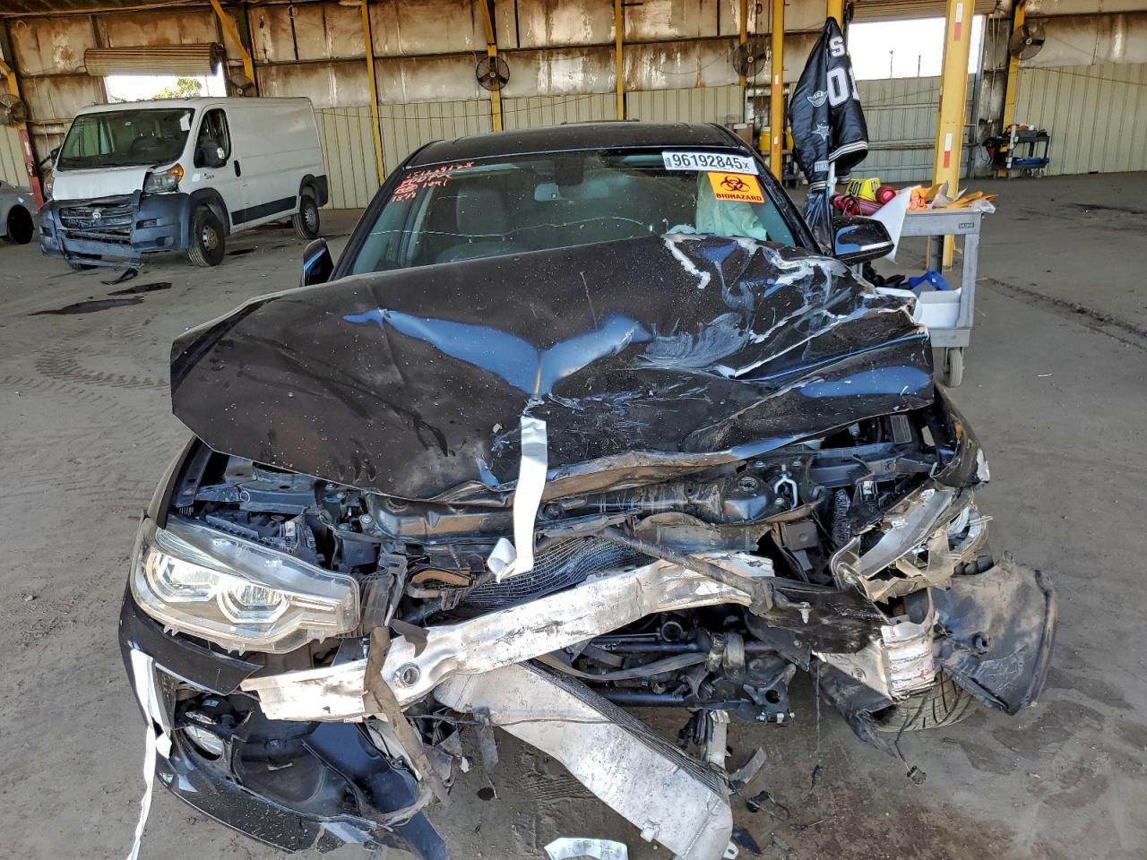 Фото: WBA3C1C50FP851844