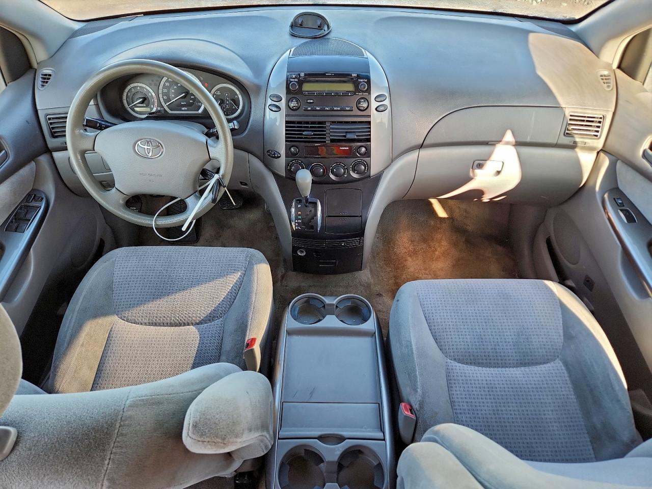 2008 Toyota Sienna Ce VIN: 5TDZK23C38S205565 Lot: 94065455