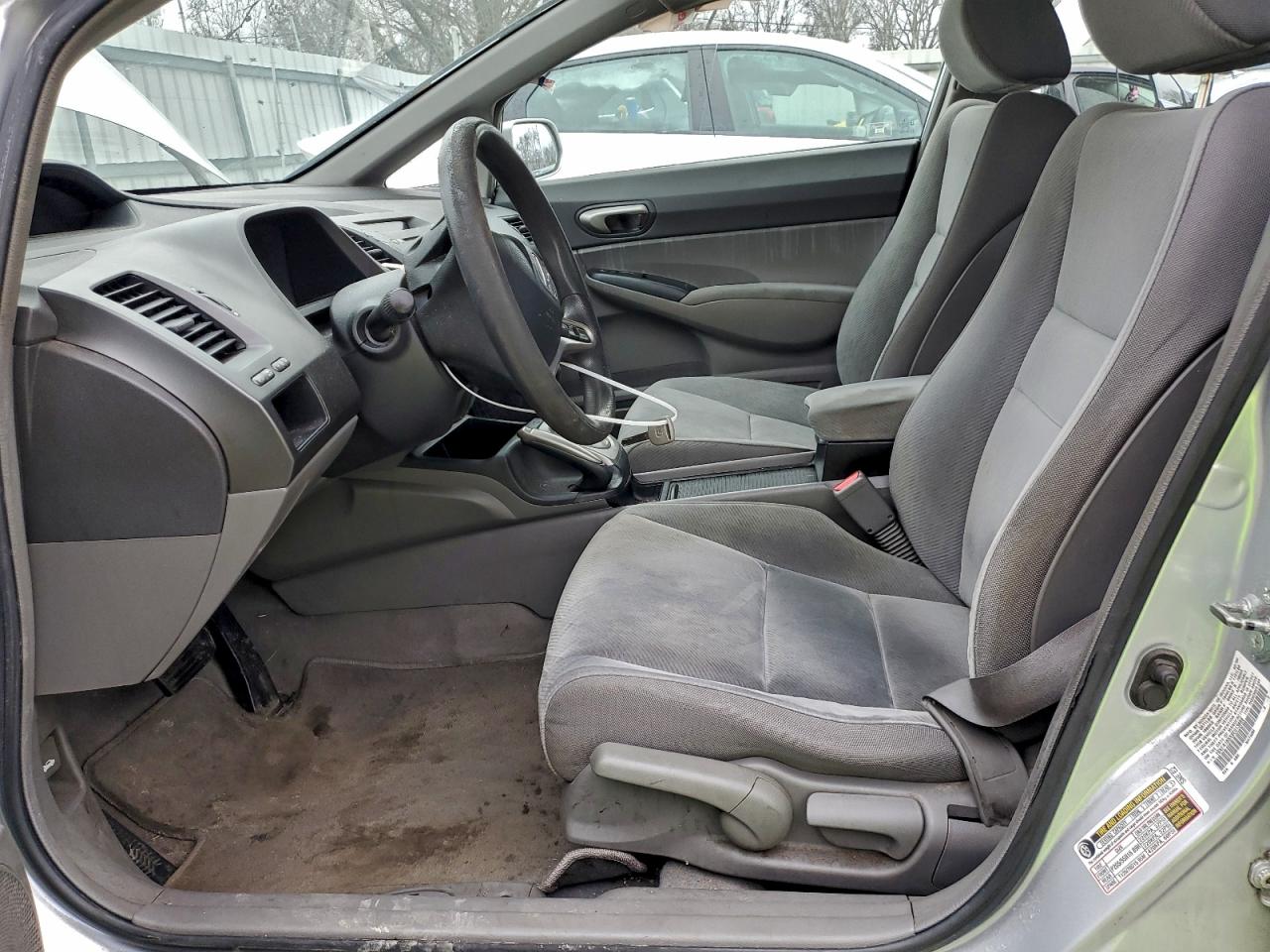 2009 Honda Civic Lx VIN: 19XFA165X9E013889 Lot: 97179025