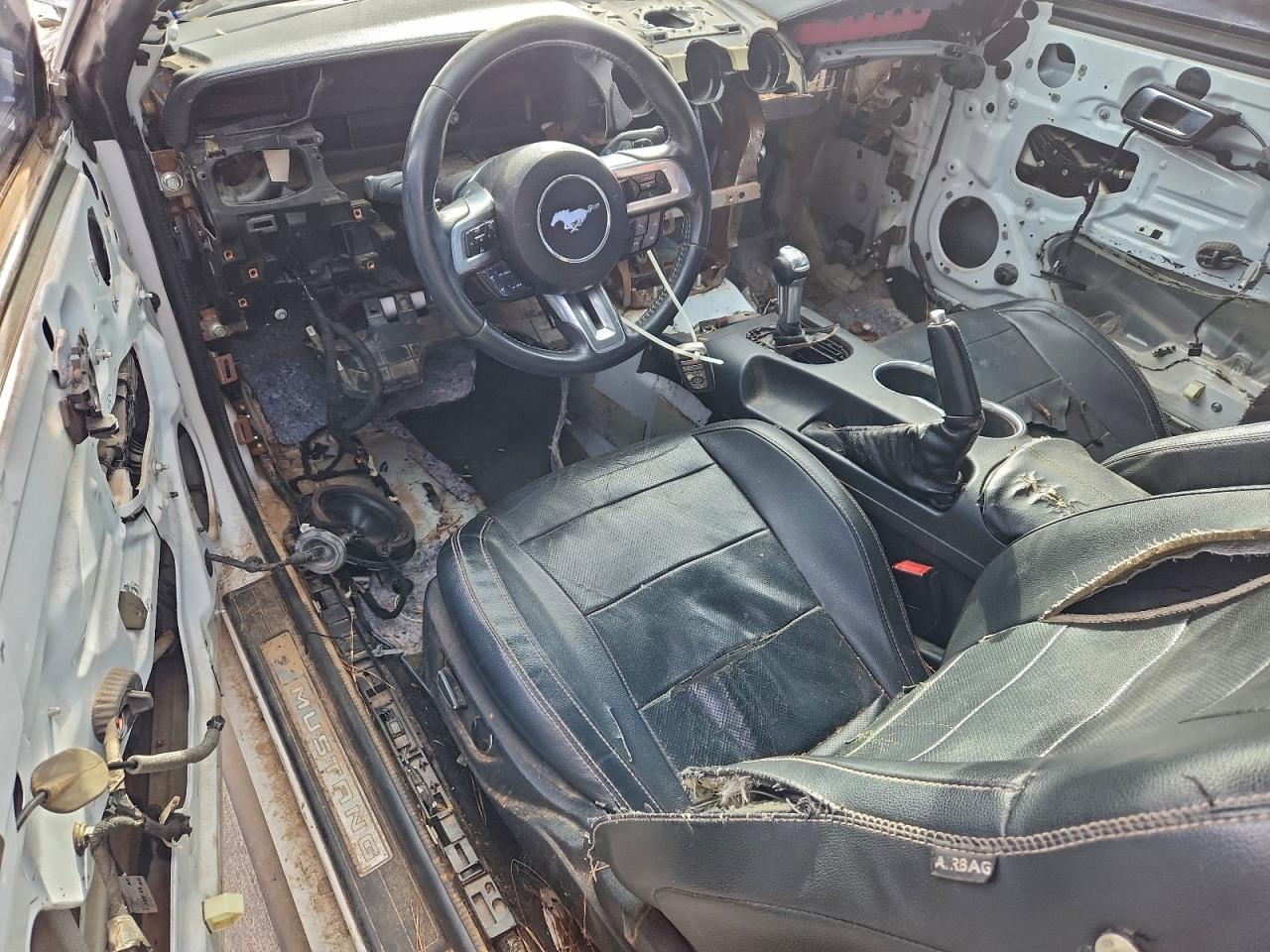 2018 Ford Mustang VIN: 1FA6P8TH4J5115703 Lot: 97832545