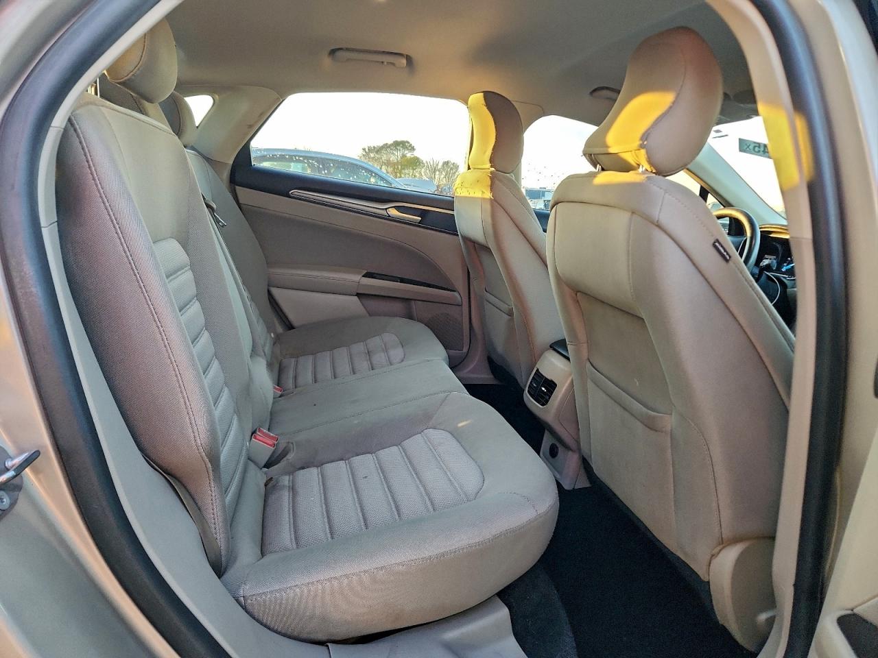 2017 Ford Fusion Se VIN: 3FA6P0HD2HR377539 Lot: 95627445