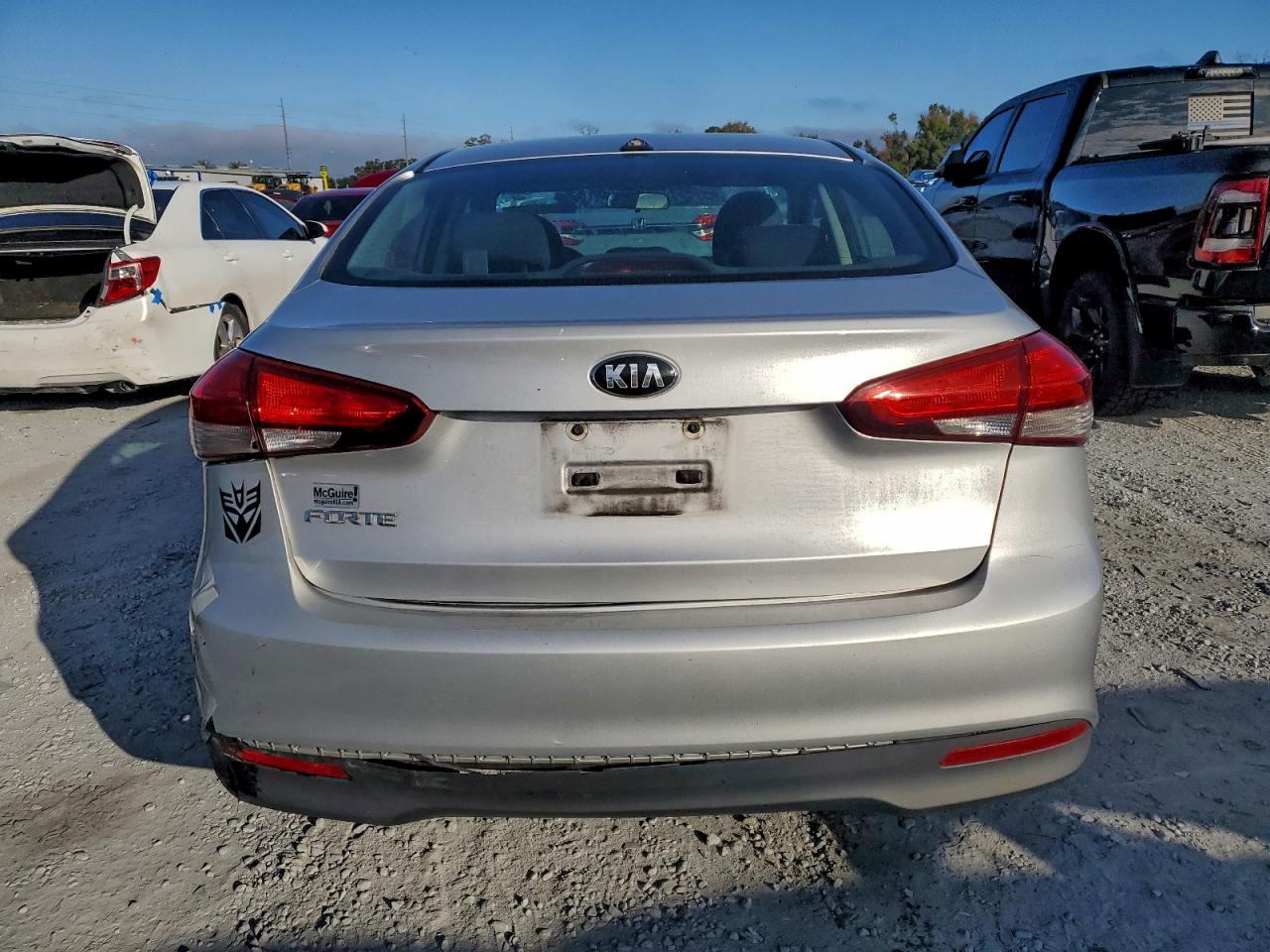 2017 Kia Forte Lx VIN: 3KPFK4A78HE013377 Lot: 97317965