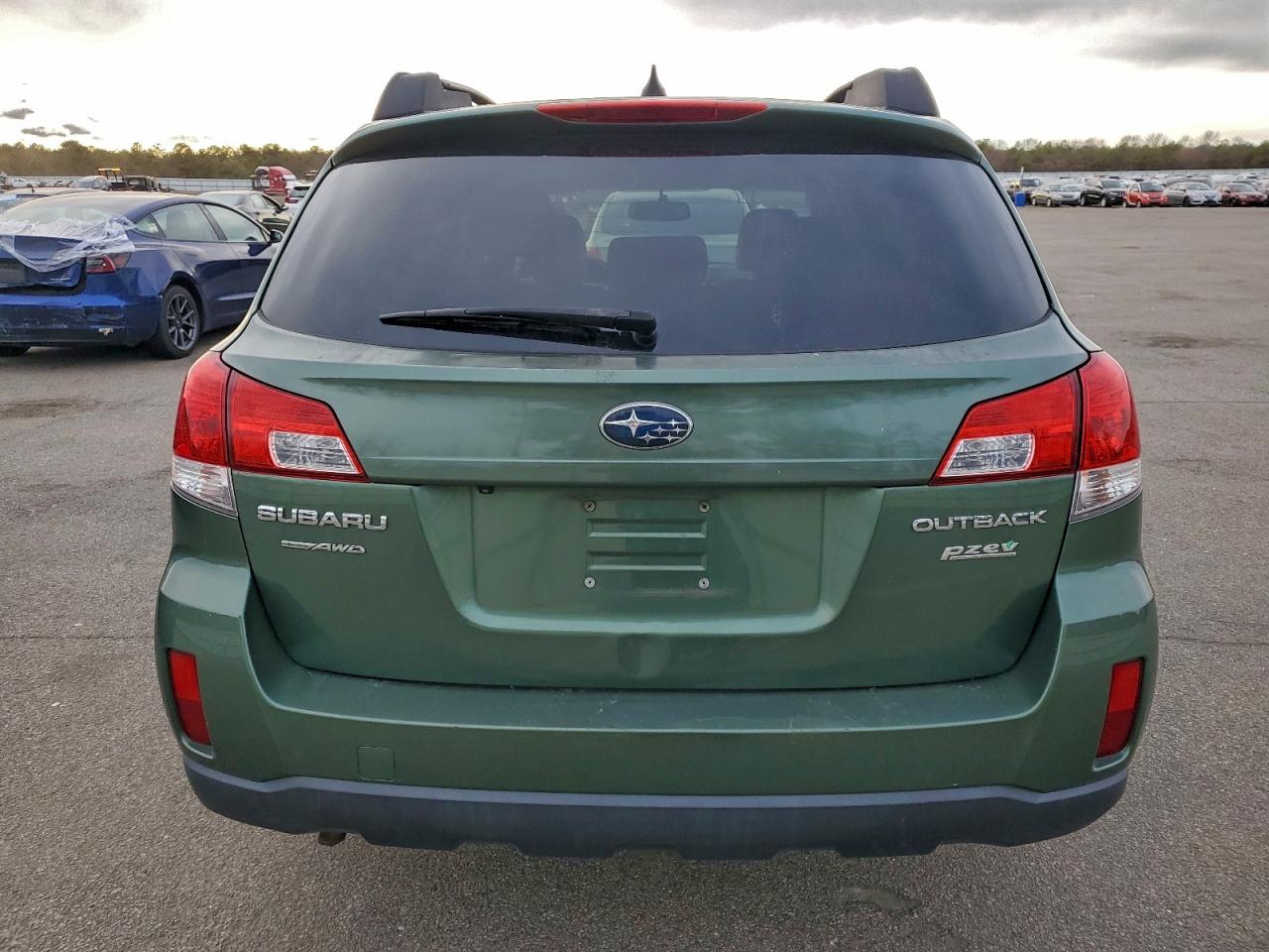 2012 Subaru Outback 2.5I Limited VIN: 4S4BRBKC3C3230065 Lot: 95968105