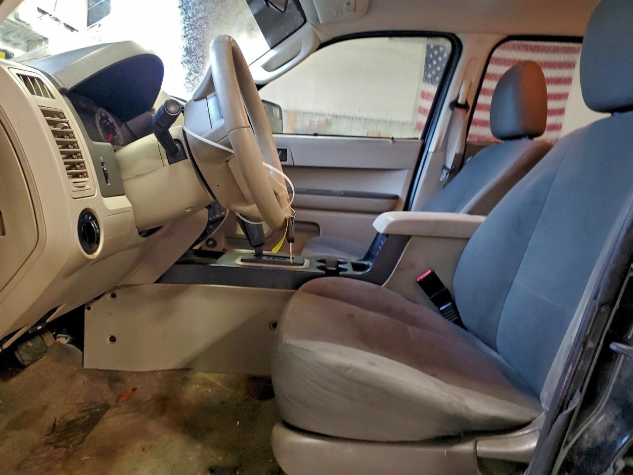 2010 Ford Escape Xls VIN: 1FMCU0C72AKA55139 Lot: 93991355