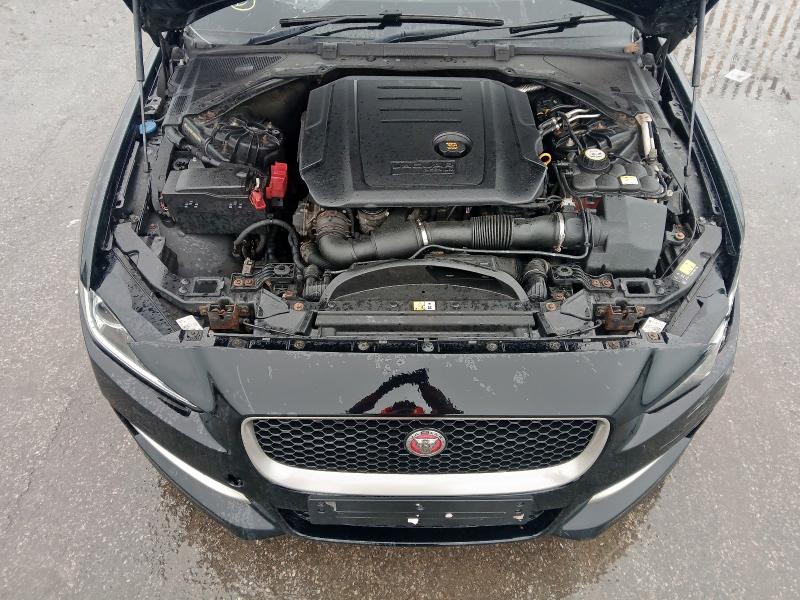 2017 JAGUAR XE 2.0D [180] R-SPORT 4DR