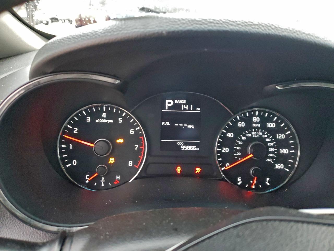 2018 Kia Forte Lx VIN: 3KPFK4A79JE177758 Lot: 98004595