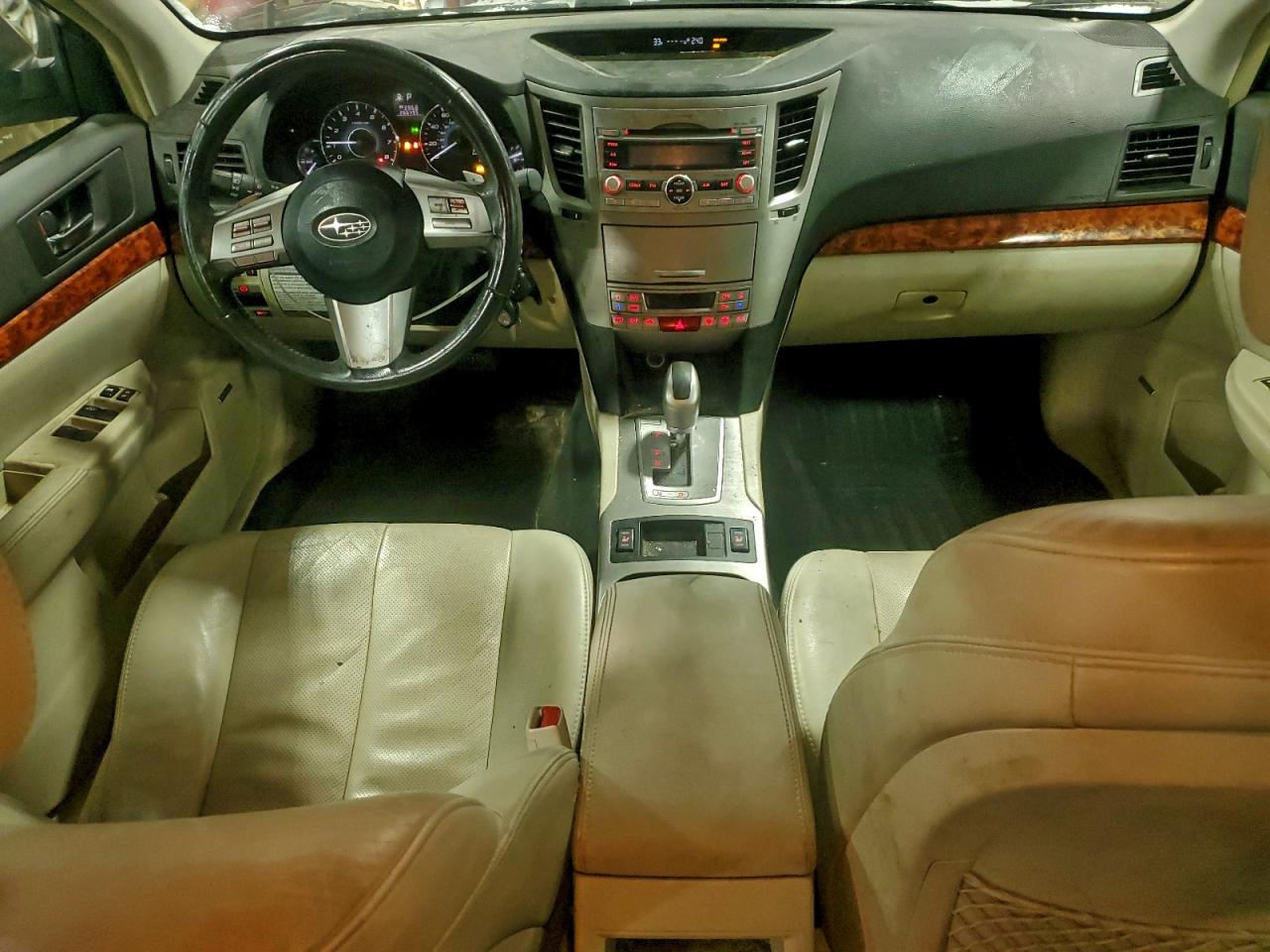 2011 Subaru Outback 2.5I Limited VIN: 4S4BRCKC1B3367672 Lot: 95793295